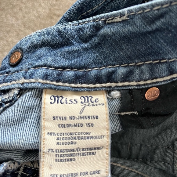 Miss Me Boot Cut jeans - Picture 12 of 12